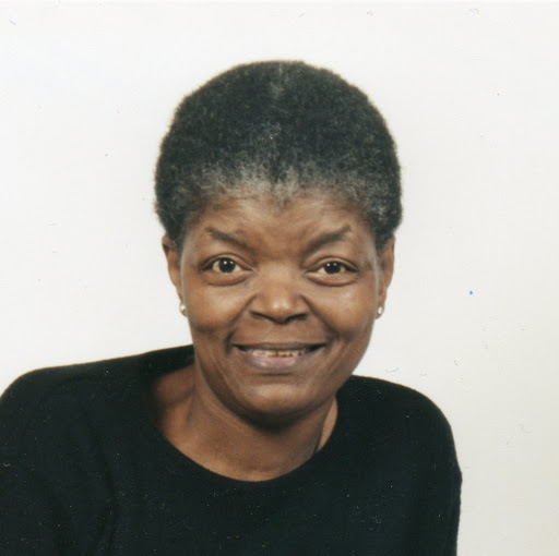 Sheryl Howard Photo 15