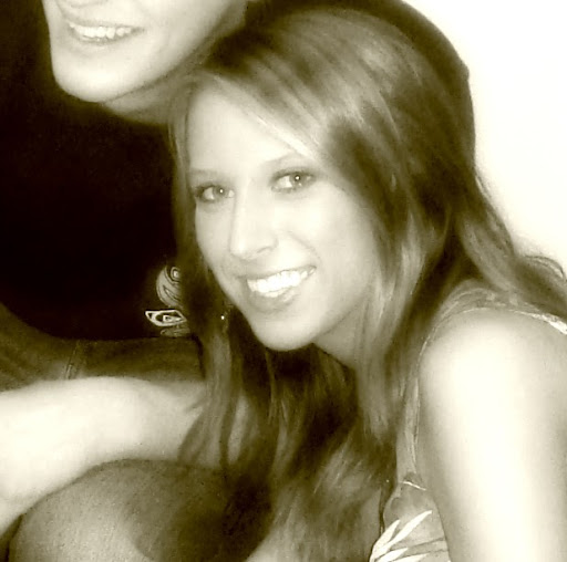 Kelsey Larson Photo 29