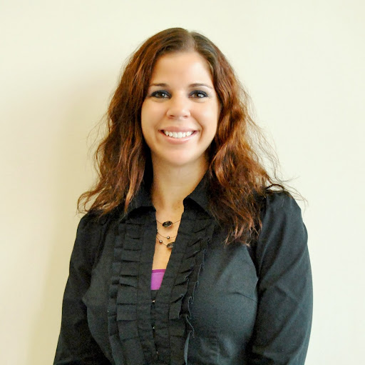 Amanda Clinton Photo 22