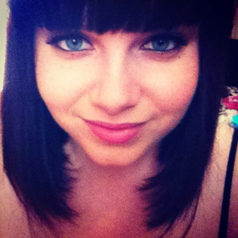 Samantha Bromfield Photo 3