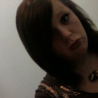 Elizabeth Hendricks Photo 10