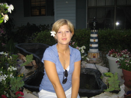 Laura Mueller Photo 28