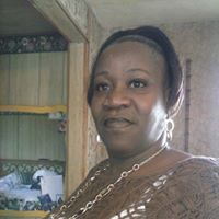 Nicole Bell Photo 32