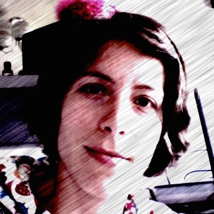 Clare Cook Photo 30