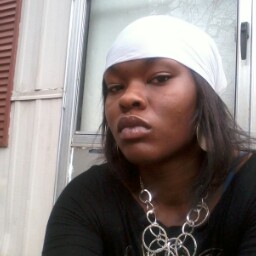 Alexandria Watkins Photo 30
