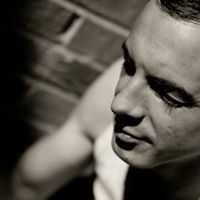 Phil Jennings Photo 7