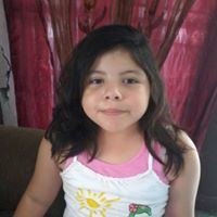Melanie Salinas Photo 16