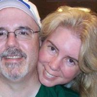 Michelle Holman Photo 25