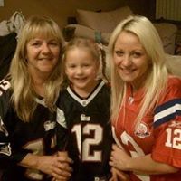 Julie Judd Photo 12