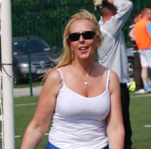 Joan Casey Photo 38