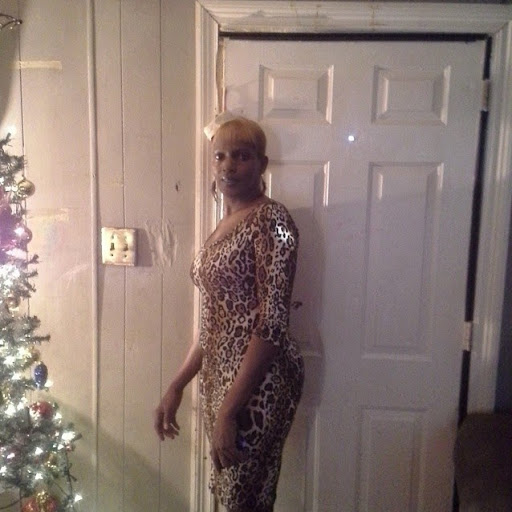 Annie Terrell Photo 2