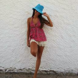 Mariana Vega Photo 35