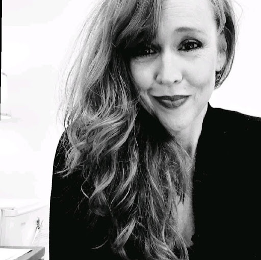 Carrie Diaz Photo 2
