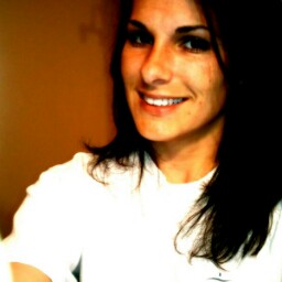 Angie Anderson Photo 38