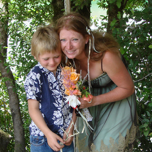 Janet Watson Photo 33