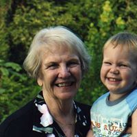 Eleanor Stewart Photo 21