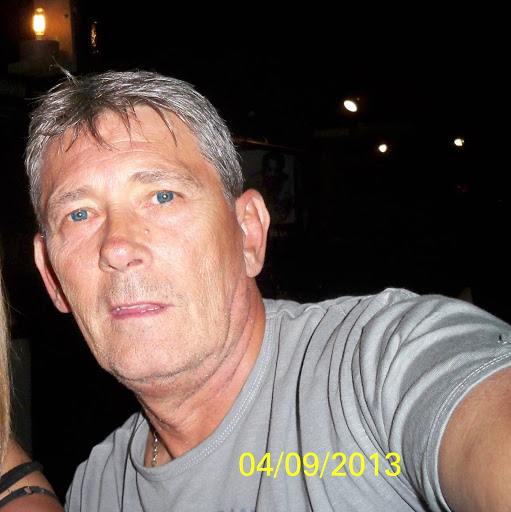 Paul Sharpe Photo 15