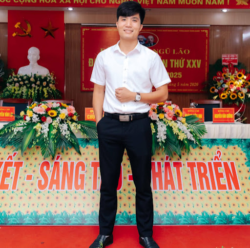 Chau Hoang Photo 35