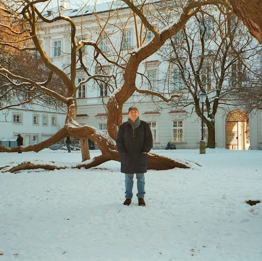 Timothy Groves Photo 35