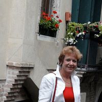 Denise Richmond Photo 13