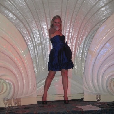 Sarah Grimes Photo 32