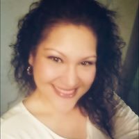 Jennifer Peralez Photo 5