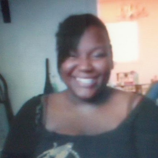 Erica Fletcher Photo 8