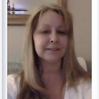 Lisa Dobbs Photo 27