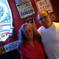 Carolyn Carr Photo 43