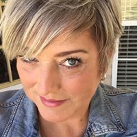 Kimberly Hull Photo 35