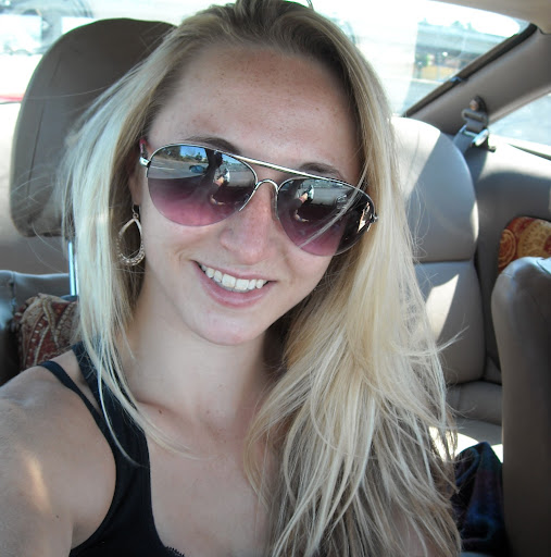 Chelsea Nichols Photo 29