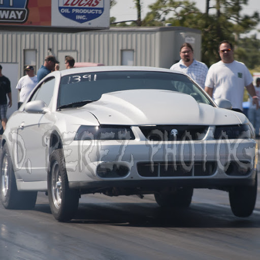 Dennis Rowe Photo 17