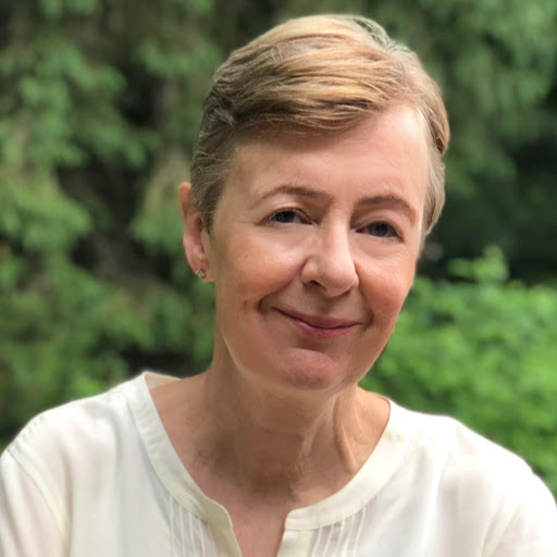 Alison Doyle Photo 37