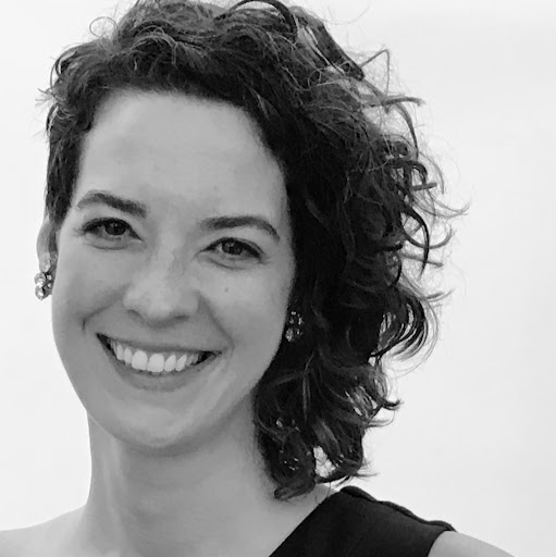 Elizabeth Emery Photo 6
