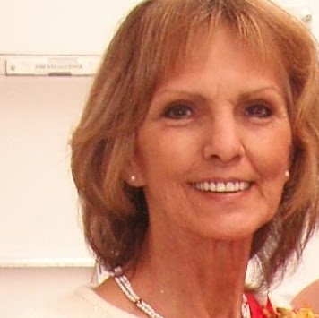 Lynn Hamilton Photo 21