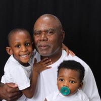 Ray Ellison Photo 26