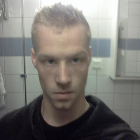 Christopher Lund Photo 51