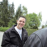 Jerry Schneider Photo 28