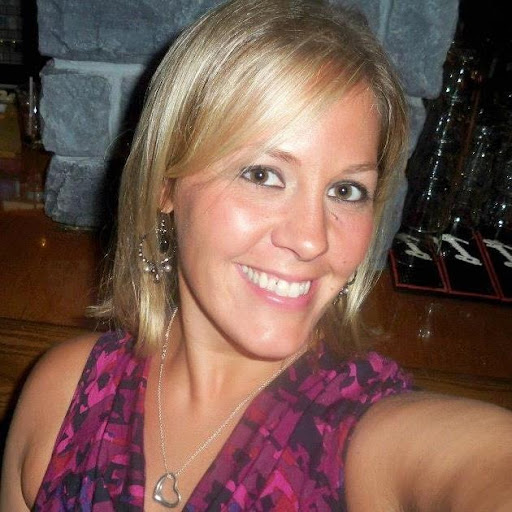 Jennifer Janowski Photo 18