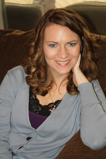 Kristina Wright Photo 10