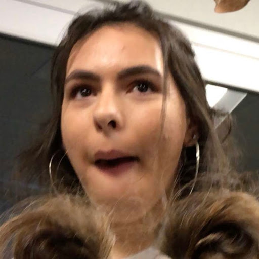 Monique Gomez Photo 15