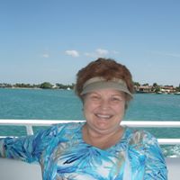 Elizabeth Dalton Photo 32