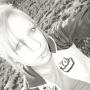 Elizabeth Knox Photo 16