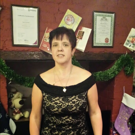 Helen Reed Photo 14