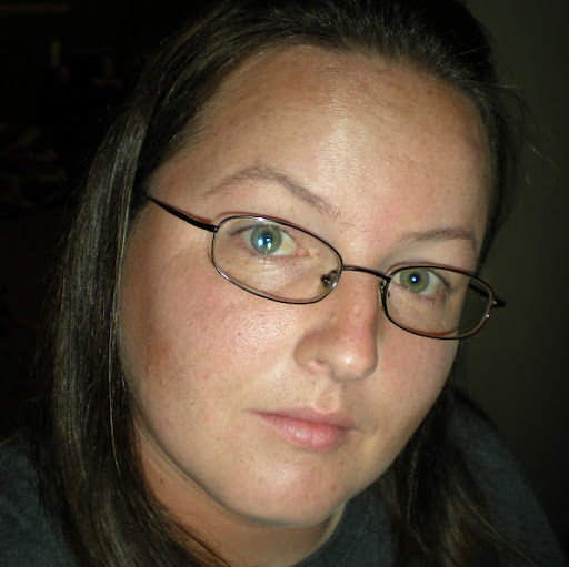 Alicia Anderson Photo 30