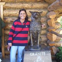 Lori Lowe Photo 28