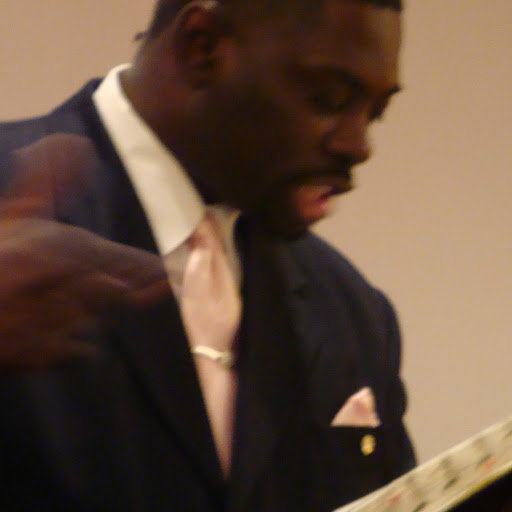 Gregory Daniels Photo 10