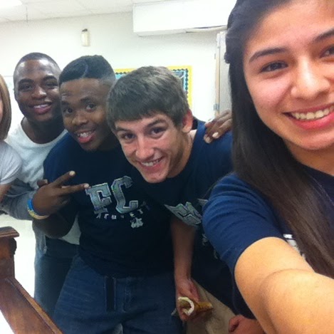 Tracy Gonzalez Photo 14