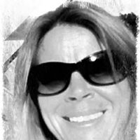 Stacie Walker Photo 40