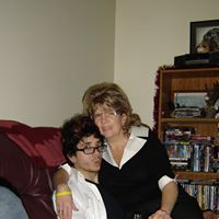 Laura Gilmour Photo 9